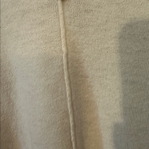 GAP Women's Off-White V-Neck Wool Blend Lightweight Sweater XL - Picture 6 of 9